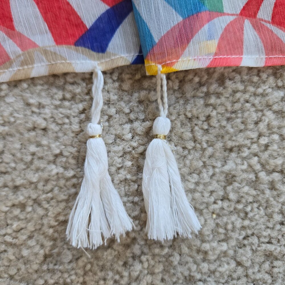 NWOT Colorful Beach Umbrella Balls Lightweight Scarf - Picture 3 of 7